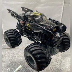 “Batman” Hot Wheels Monster Jam Truck (Large)